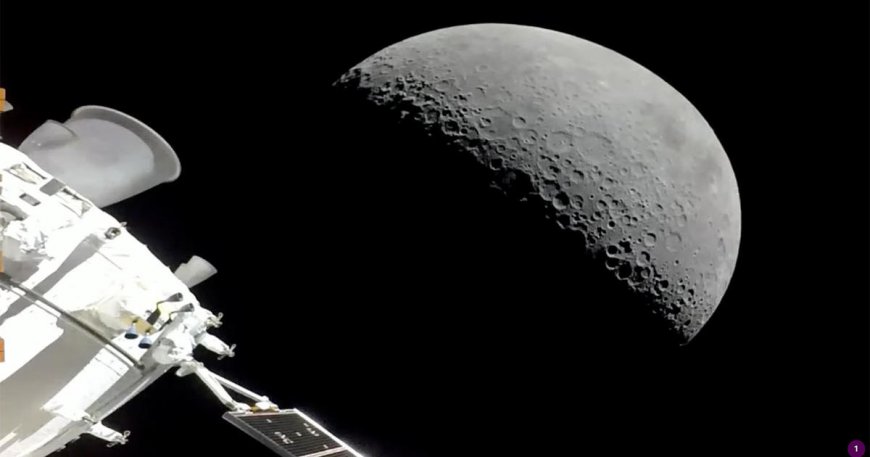 Artemis moonship heads back to Earth on last leg of test flight