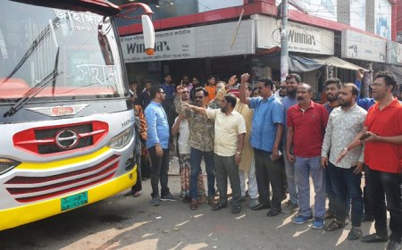 রাজশাহীতে যুবলীগ নেতা রমজান আলীর নেতৃত্বে আন্তঃজেলা বাস চলাচল শুরু