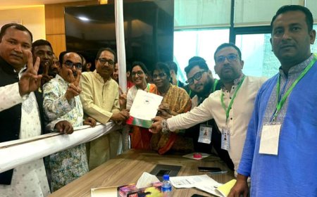 মনোনয়নপত্র উত্তোলন করলেন রাজশাহীর সাবেক এমপি ‘দারা’